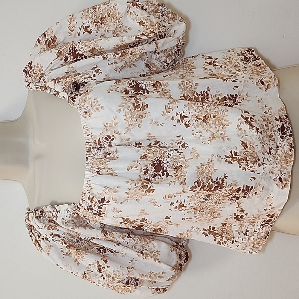 Abercrombie & Fitch  Puff-Sleeve Cream,Tan, Brown Blouse Romantic Sz XS